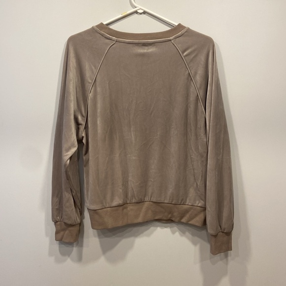 Valour matching set top - Picture 6 of 6